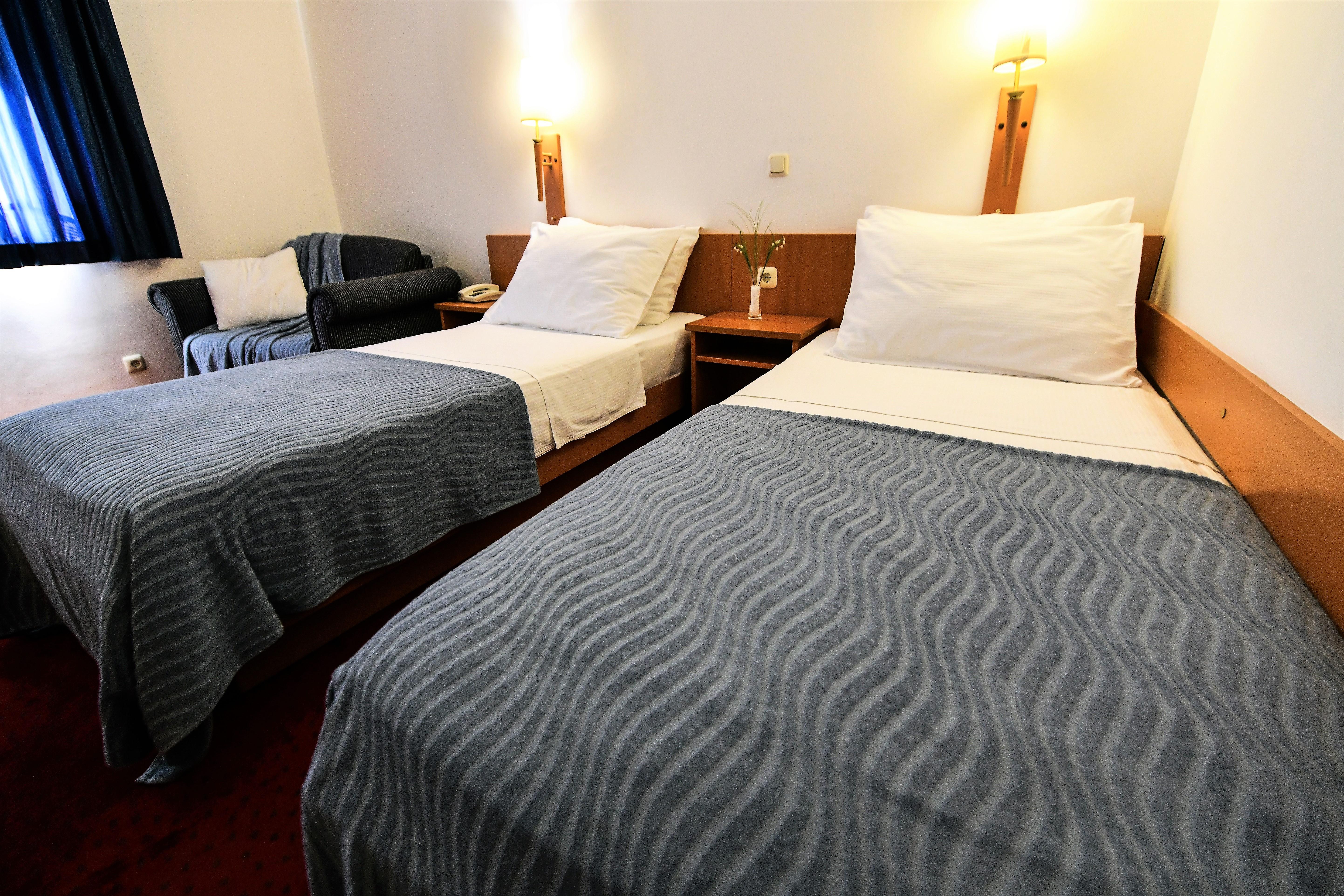 Hotel Alkar Sinj Ngoại thất bức ảnh