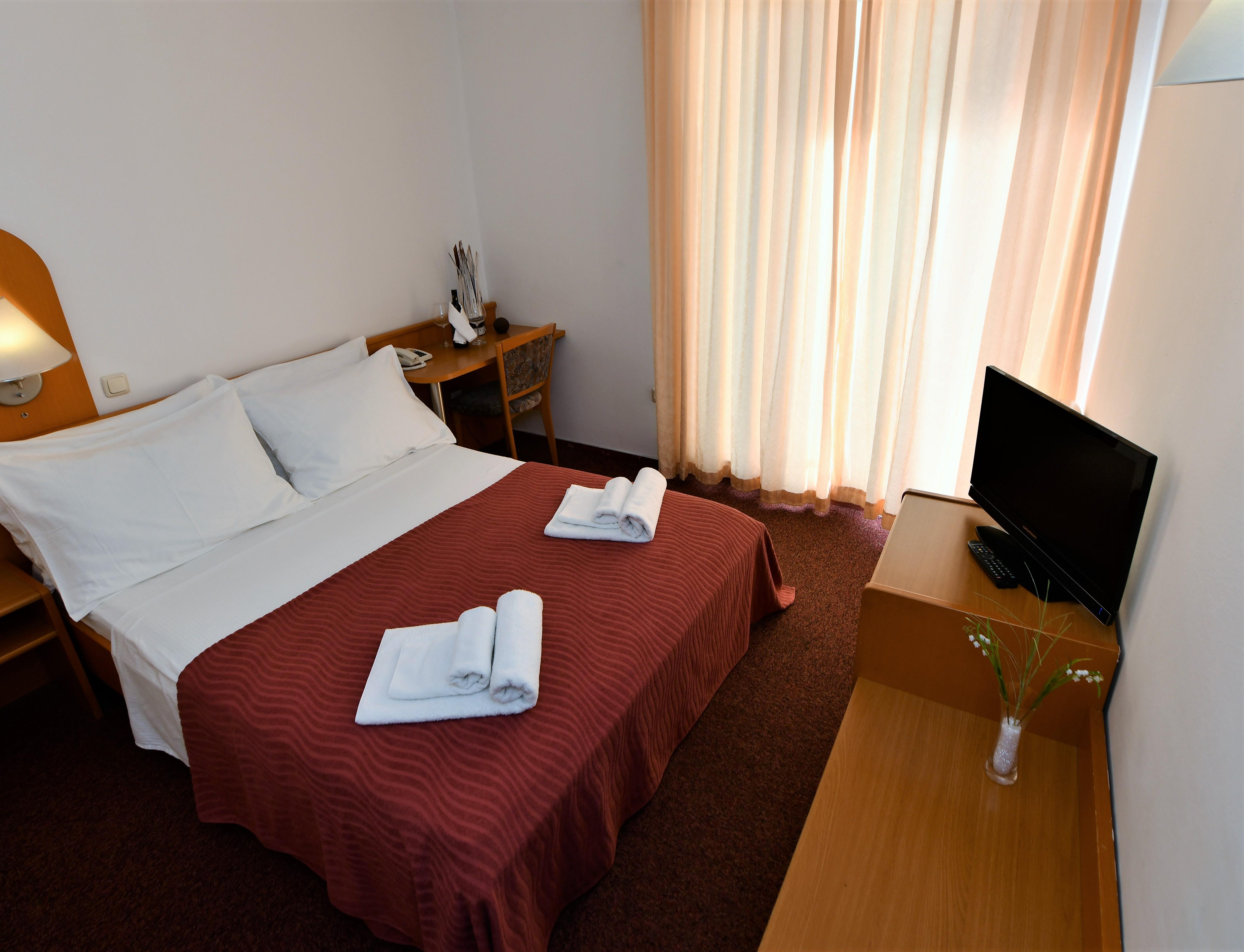 Hotel Alkar Sinj Ngoại thất bức ảnh