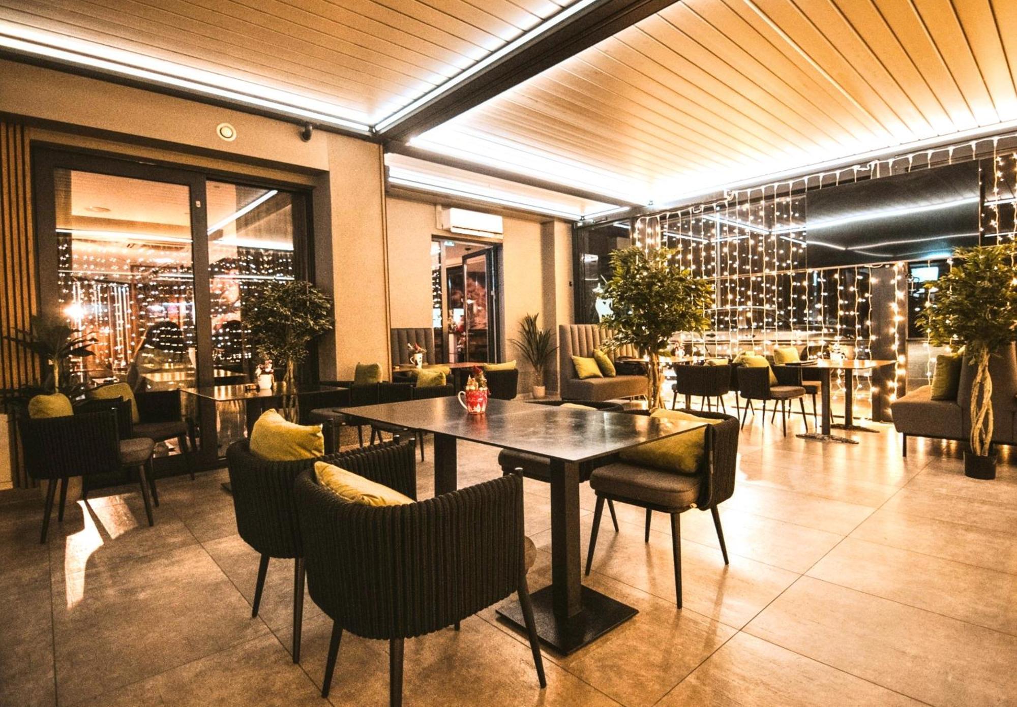 Hotel Alkar Sinj Ngoại thất bức ảnh