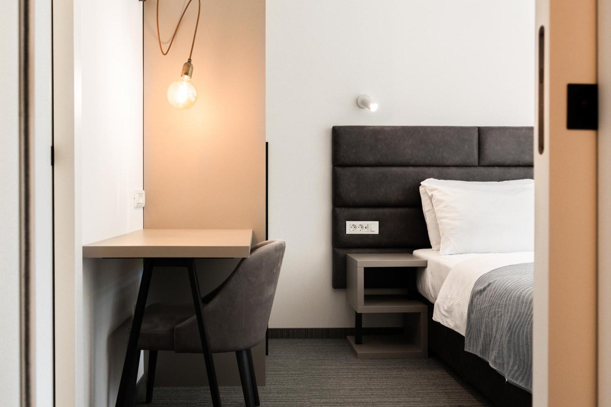 Hotel Alkar Sinj Ngoại thất bức ảnh